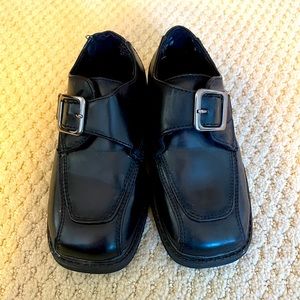 Toddler dress shoes